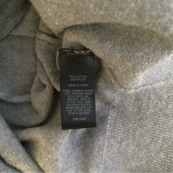 Express Gray Men Cardigan Size X-Large - Picture 12 of 14